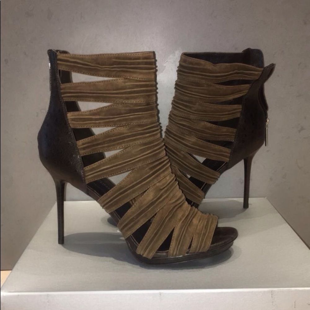 Donald J Pliner Heels